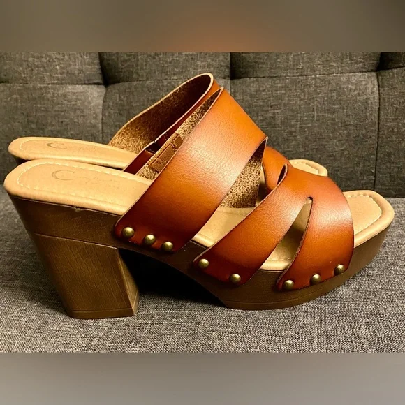 NWOB C Comfort Est. 1946 Cognac Brown Strappy Heeled Sandals - Picture 5 of 11